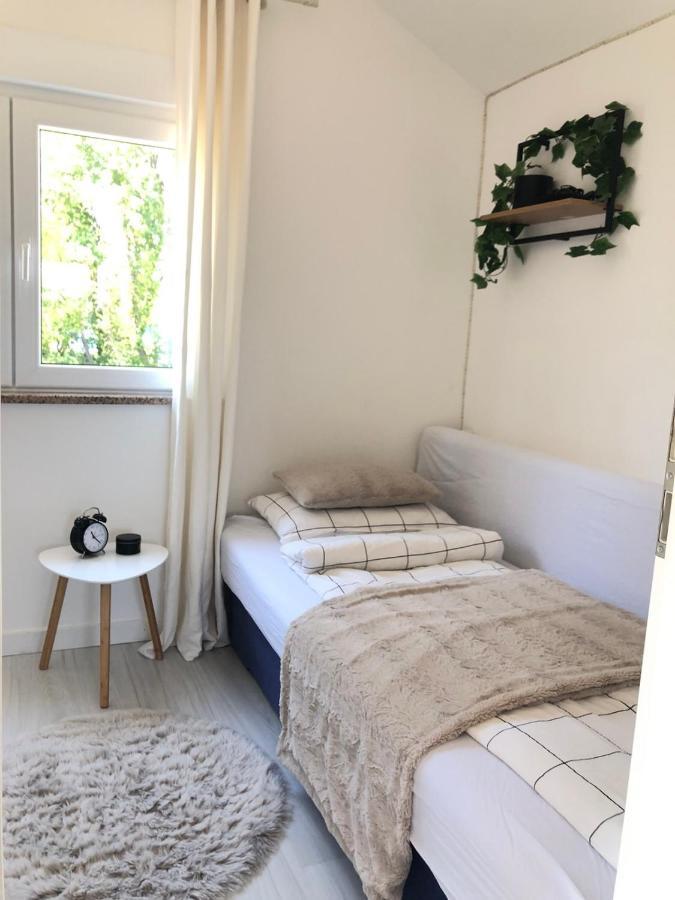 Villa Hedonia Poreč Exteriör bild